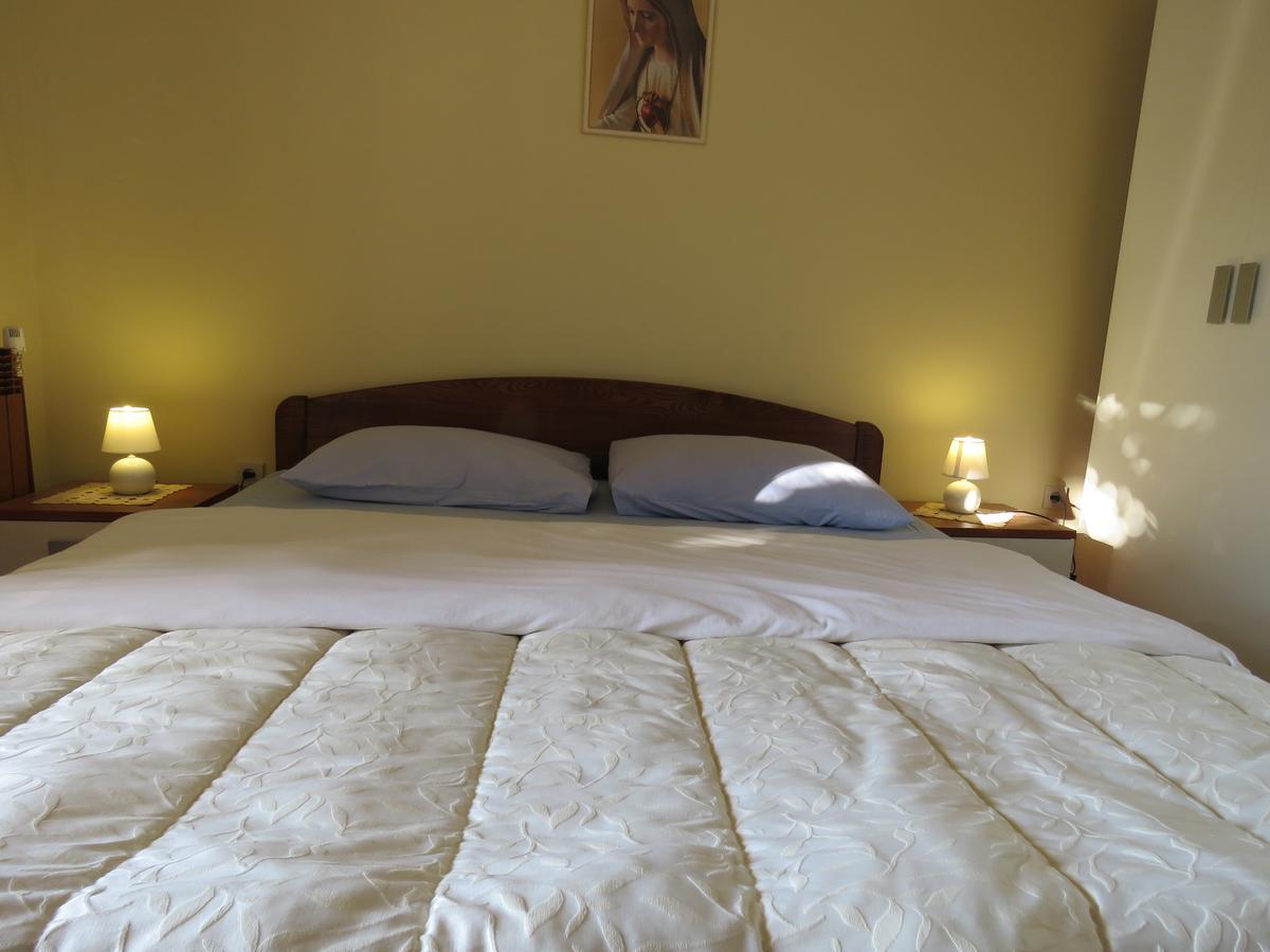 Apartments Palma Novalja Rom bilde