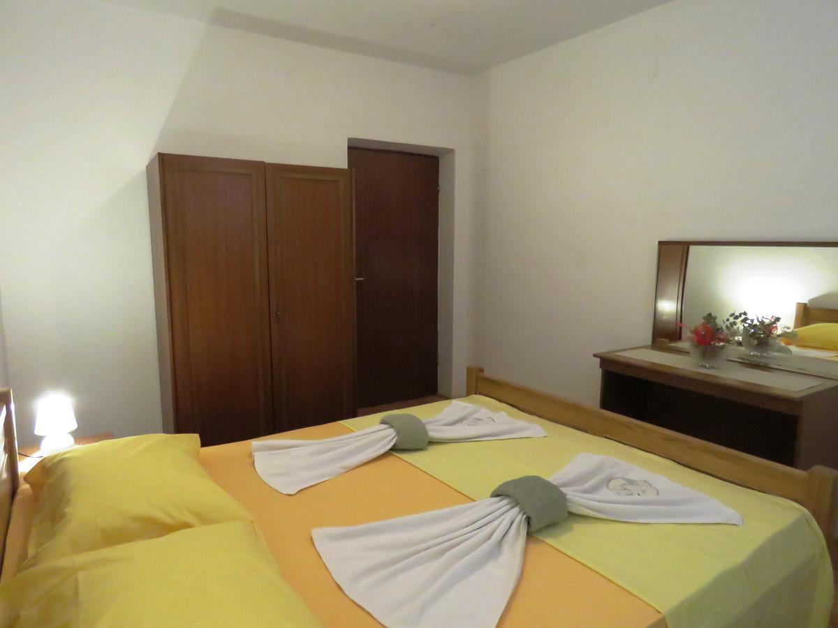 Apartments Palma Novalja Rom bilde